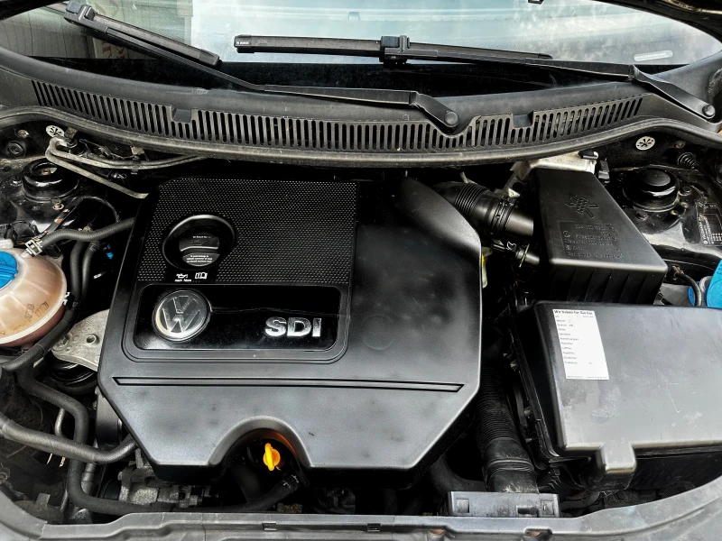 VW Polo 1.9SDI/ КЛИМА, снимка 14 - Автомобили и джипове - 51890832