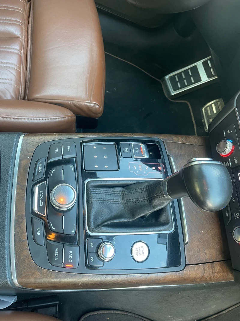 Audi A6, снимка 11 - Автомобили и джипове - 52357171