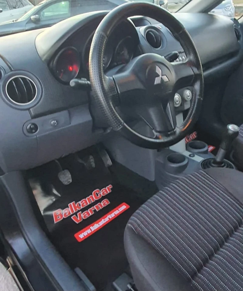 Mitsubishi Colt 1.1 Бензин/Газ, снимка 12 - Автомобили и джипове - 53475092