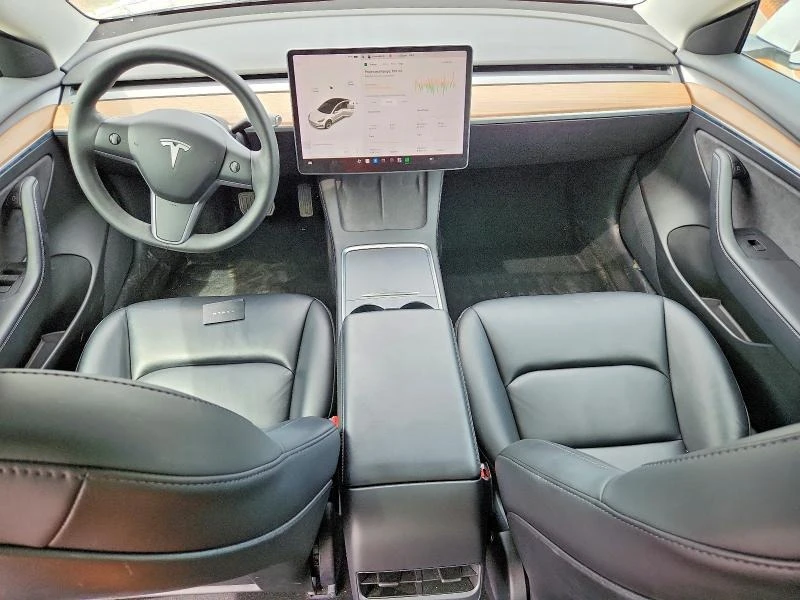 Tesla Model 3, снимка 8 - Автомобили и джипове - 54818898