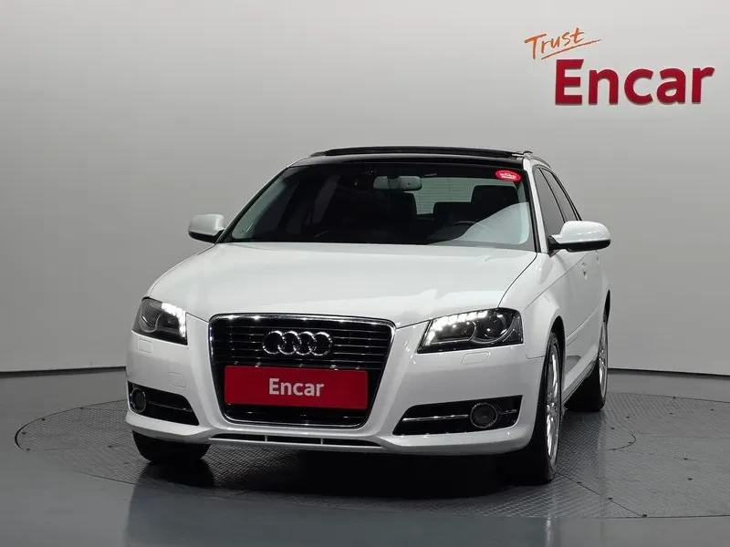 Audi A3 2.0 TFSI, снимка 6 - Автомобили и джипове - 54971447