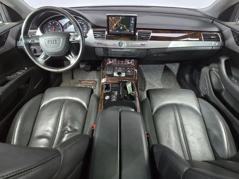 Audi A8 A8 4.0 Tfsi Quattro Lwb D4, снимка 7 - Автомобили и джипове - 54996754
