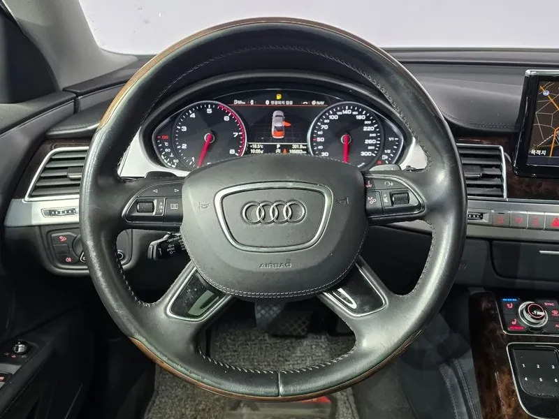 Audi A8 A8 4.0 Tfsi Quattro Lwb D4, снимка 12 - Автомобили и джипове - 54996754
