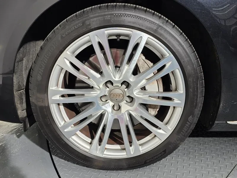 Audi A8 A8 4.0 Tfsi Quattro Lwb D4, снимка 5 - Автомобили и джипове - 54996754