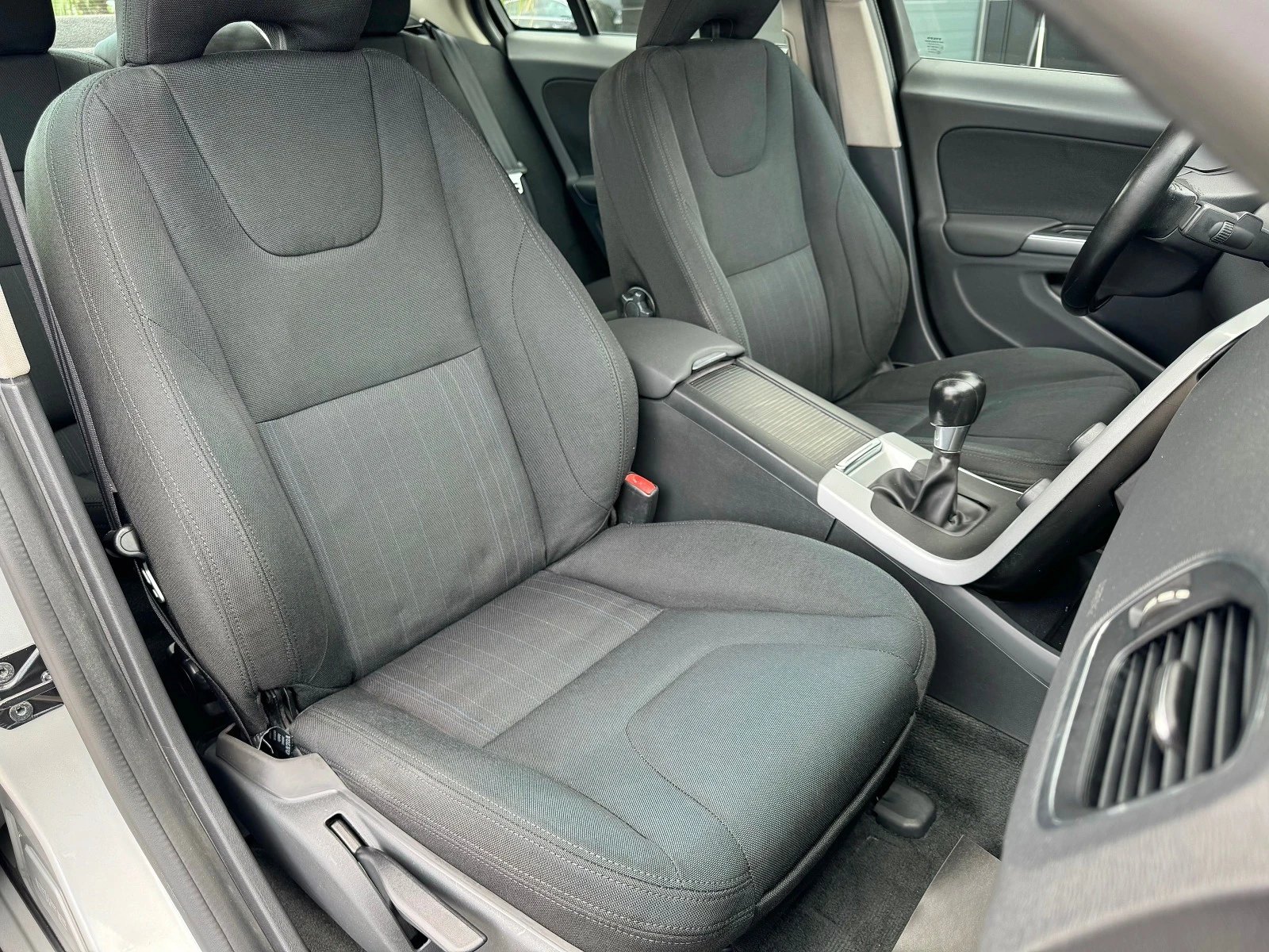 Volvo S60 2.0D3 | Mobile.bg � ����������� 11