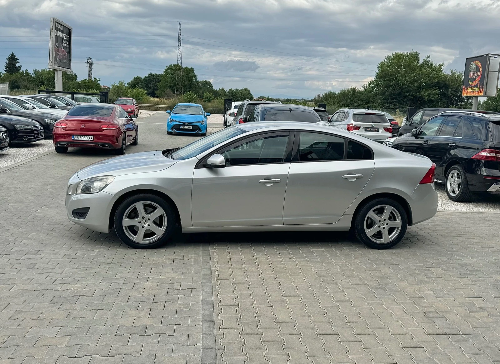 Volvo S60 2.0D3 - изображение 7