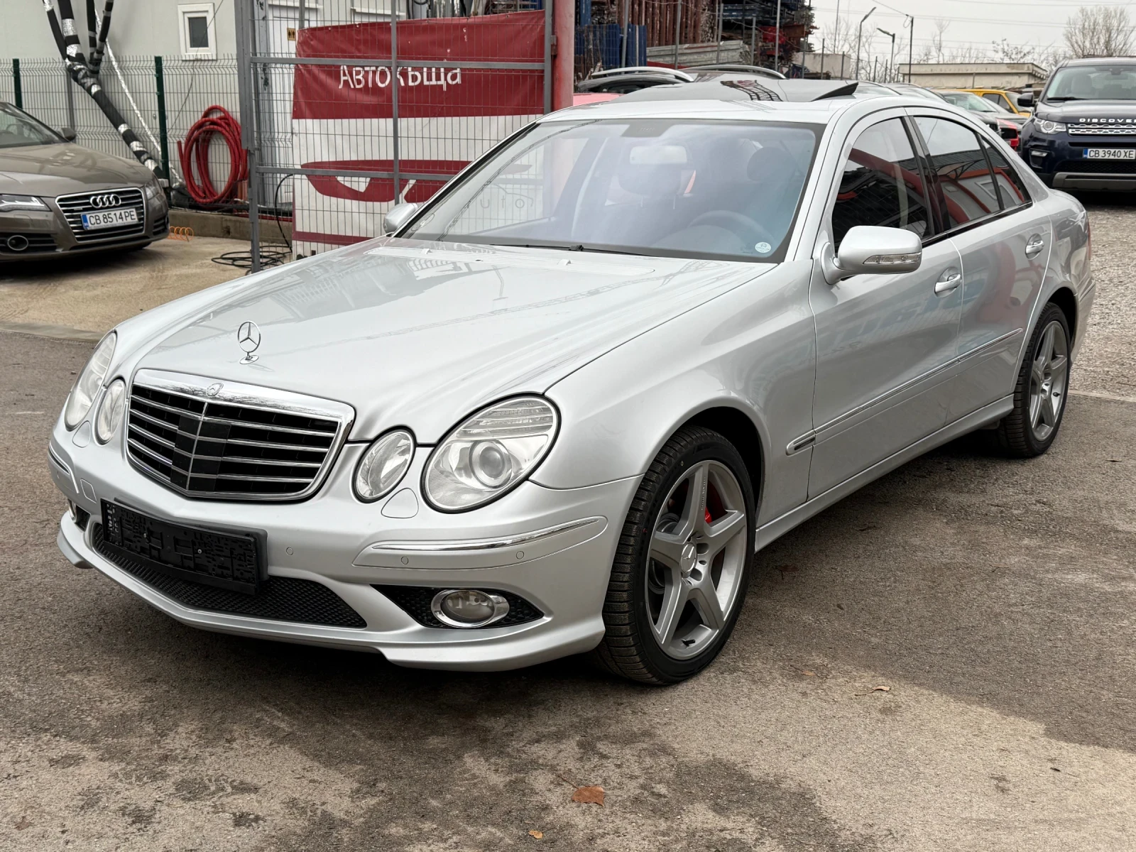 Mercedes-Benz E 500 Face AMG-pack V8 388 кс 4MATIC 5G-TRONIC DISTRONIC - [1] 