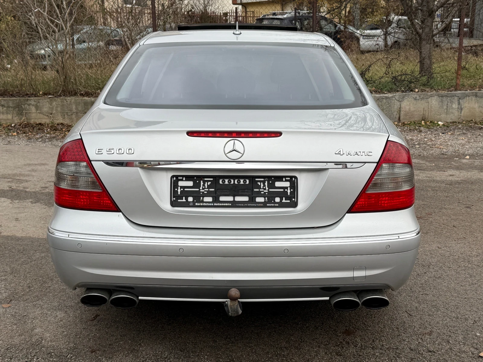 Mercedes-Benz E 500 Face AMG-pack V8 388 кс 4MATIC 5G-TRONIC DISTRONIC - изображение 6