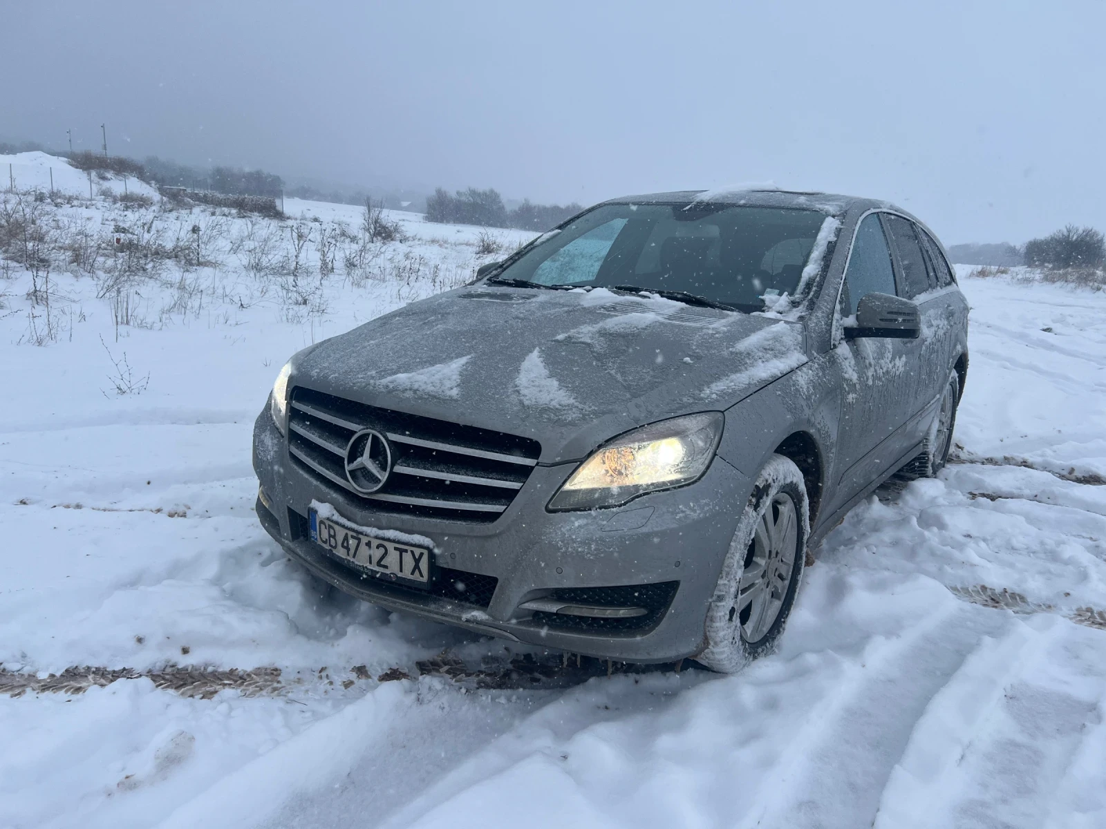 Mercedes-Benz R 350  - изображение 6