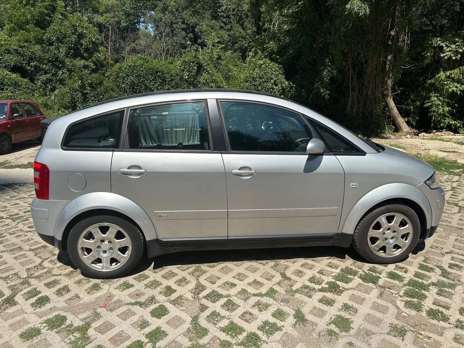 Audi A2 1.6 FSI - изображение 4