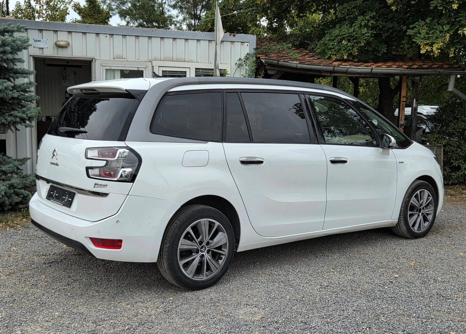 Citroen Grand C4 Picasso 2.0HDI 150hp DSTR/NAVI/KEYLESS/PANORAMA - изображение 8