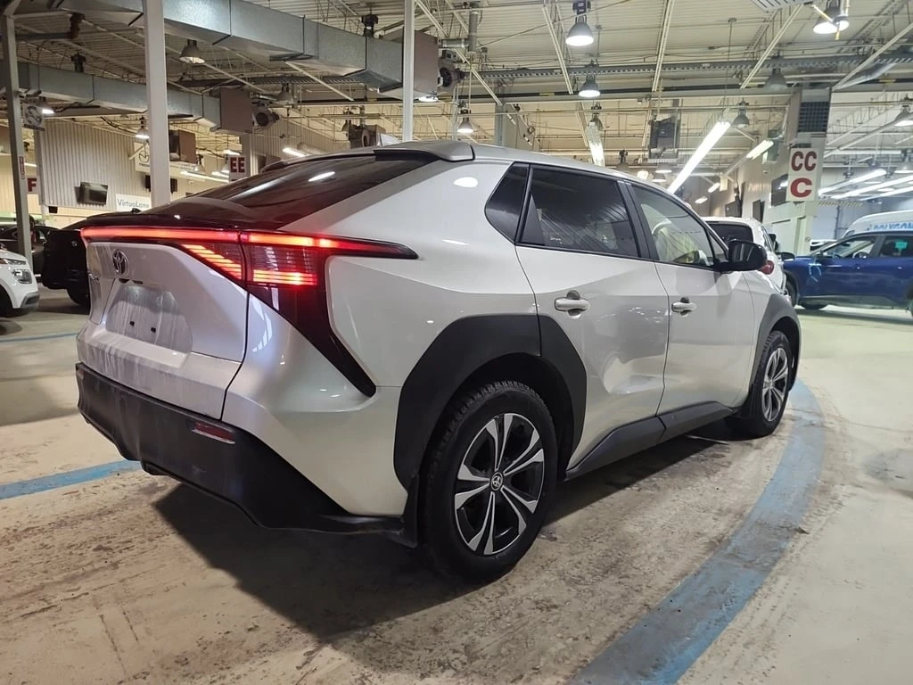 Toyota bZ4X * L * CARFAX *  - изображение 3