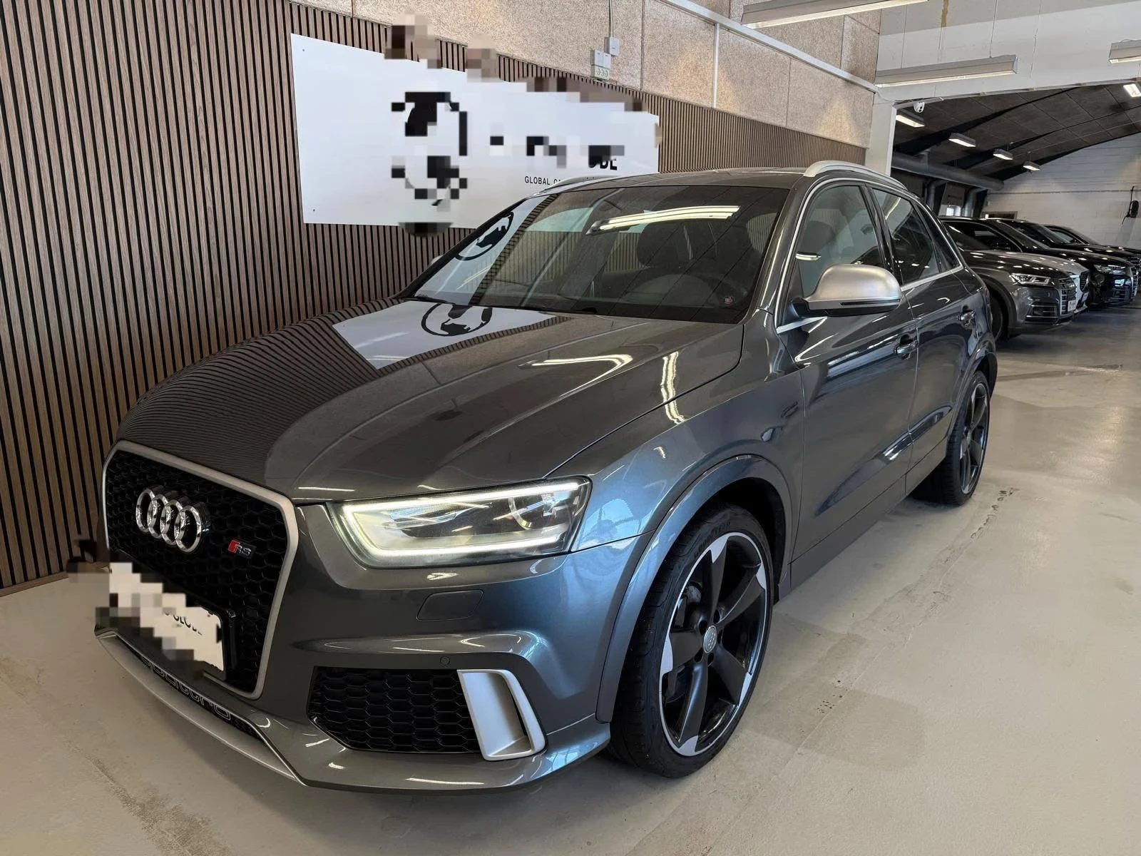 Audi RSQ3 2.5TFSI QUATTRO FULL CARBON BOSE ���� ������ 100% | Mobile.bg � ����������� 1