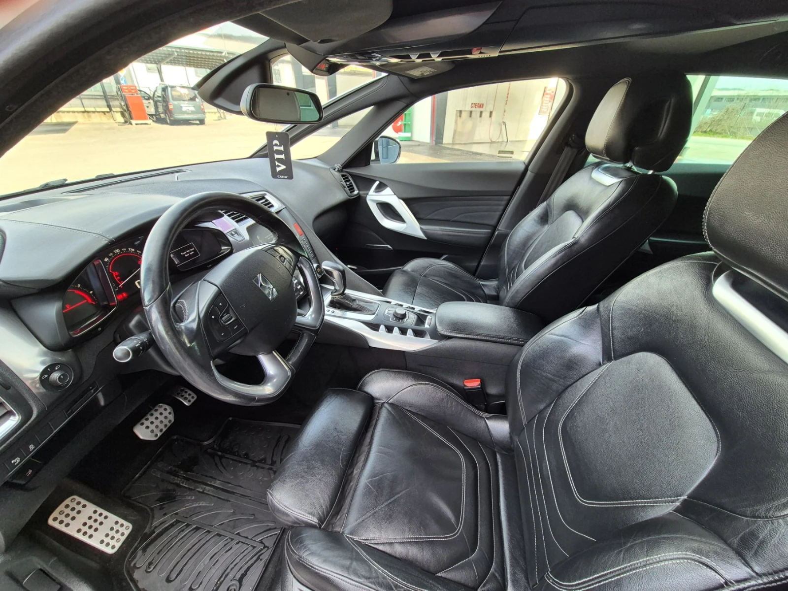 Citroen DS5, снимка 12 - Автомобили и джипове - 53779227