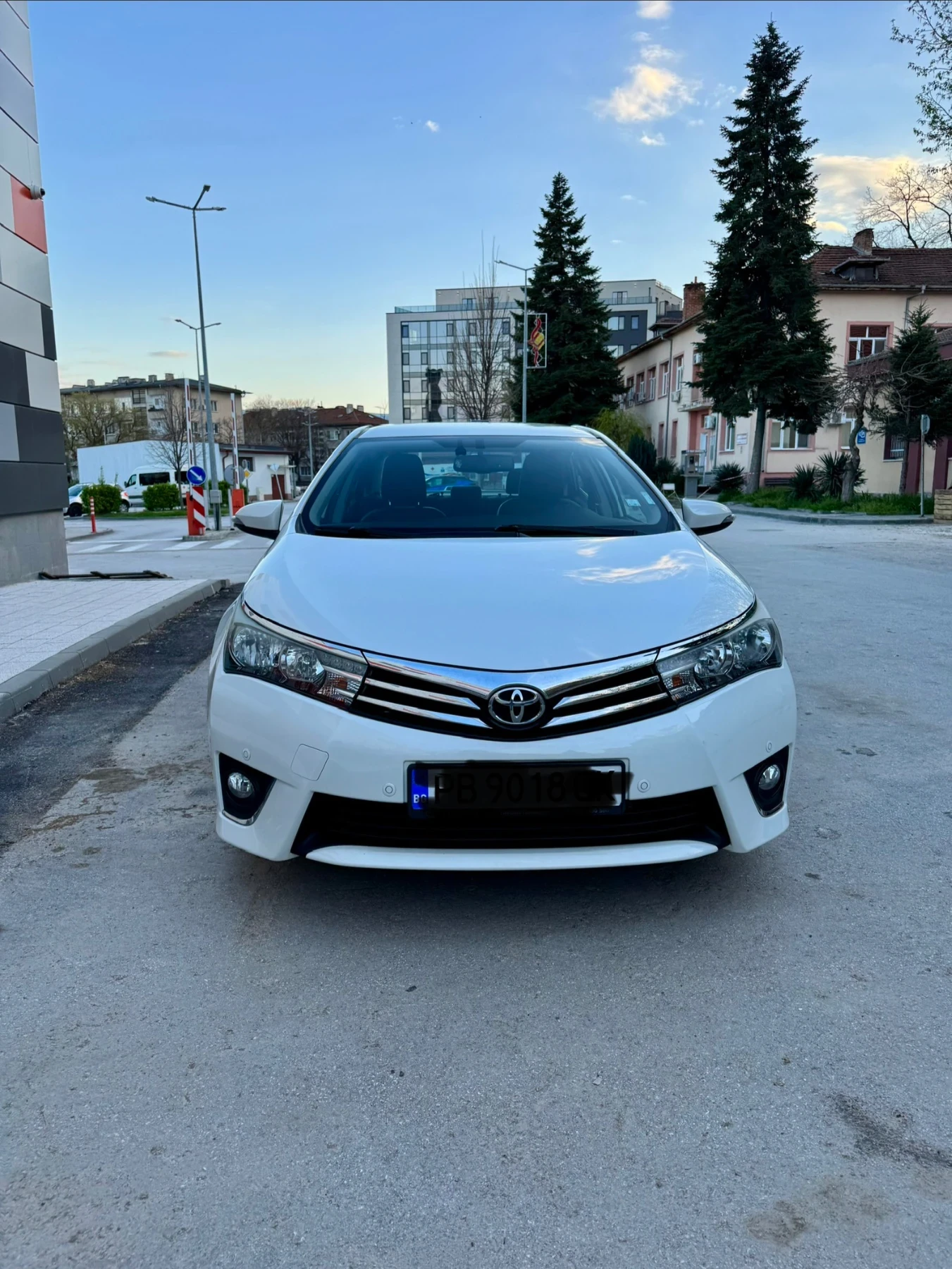 Toyota Corolla | Mobile.bg � ����������� 8