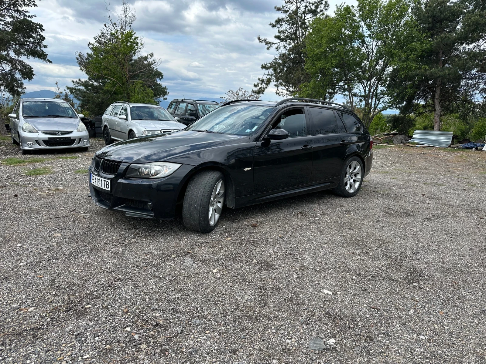 BMW 320 2.0/163k.s/Facelift/M-paket/Automat, снимка 3 - Автомобили и джипове - 54447740