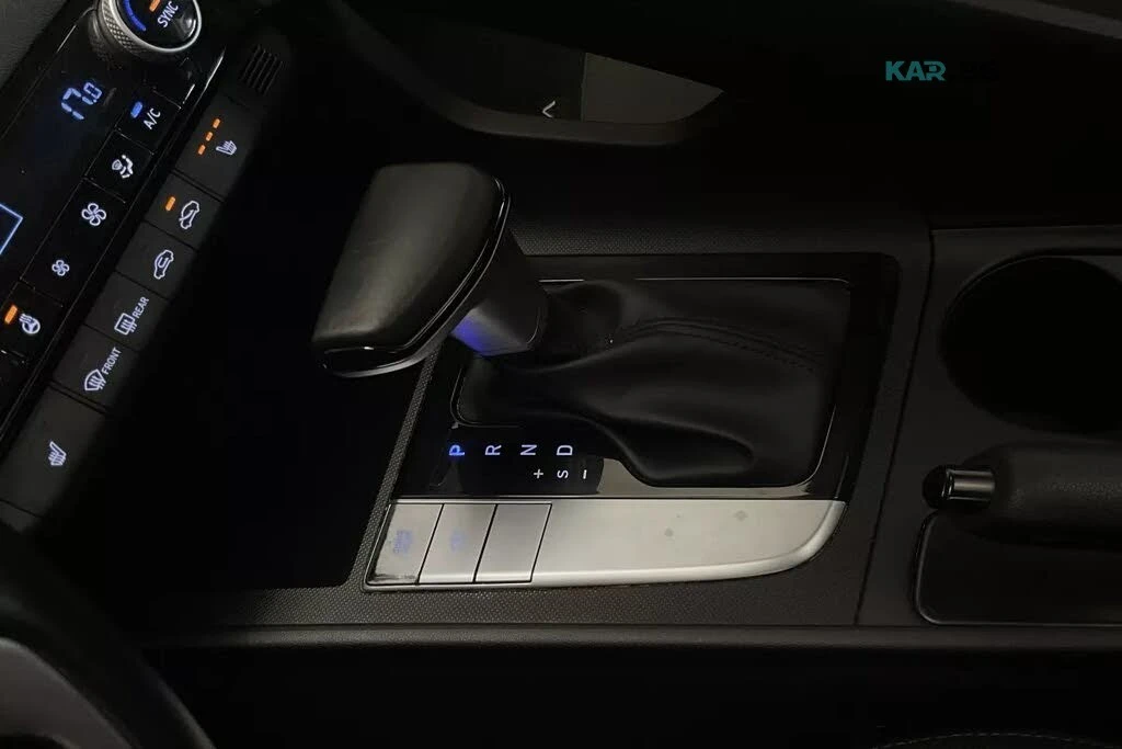 Hyundai Elantra * Preferred* АвтоКредит* (ЦЕНА ДО БГ)* , снимка 11 - Автомобили и джипове - 54856318