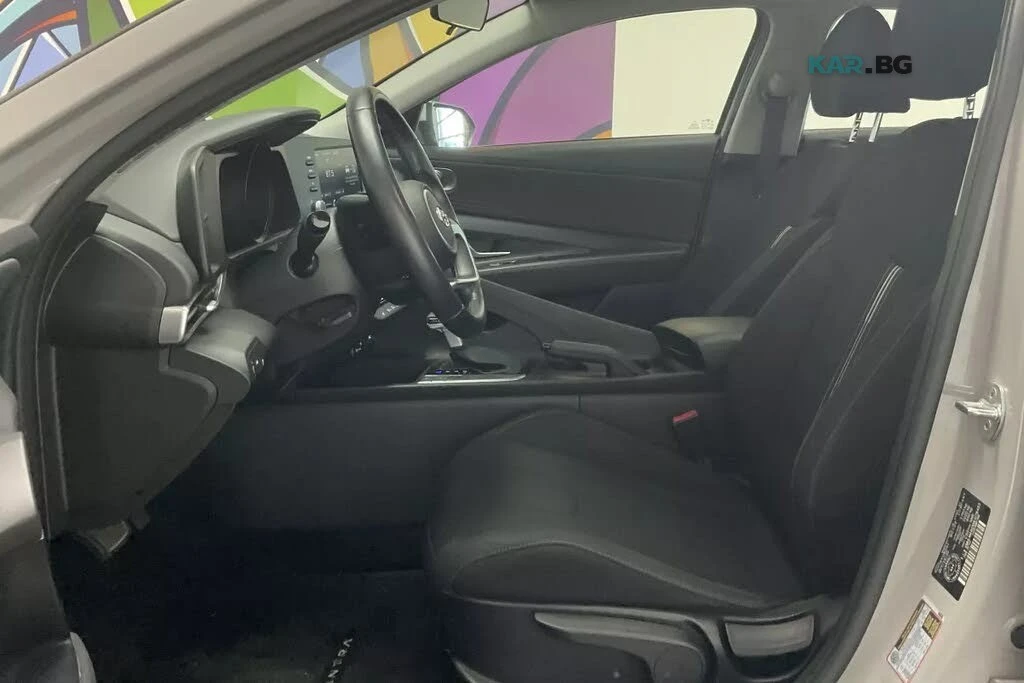 Hyundai Elantra * Preferred* АвтоКредит* (ЦЕНА ДО БГ)* , снимка 12 - Автомобили и джипове - 54856318