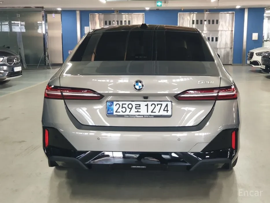 BMW 520 M SPORT* КОЖА* ПОДГРЕВИ* CARPLAY* 360 CAM, снимка 4 - Автомобили и джипове - 54982478