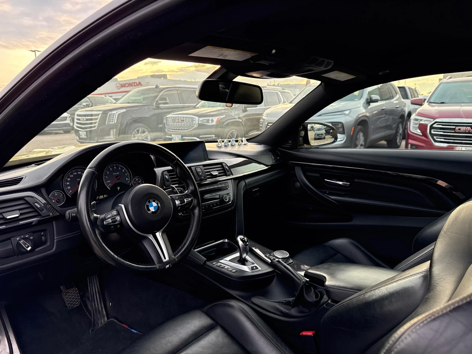 BMW M4 HARMAN KARDON* ПОДГРЕВ* CARFAX , снимка 10 - Автомобили и джипове - 55221625