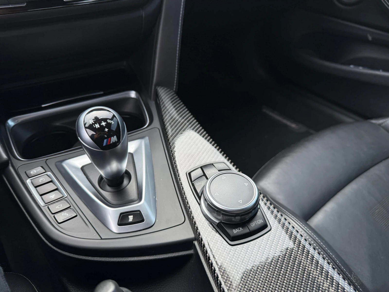 BMW M4 HARMAN KARDON* ПОДГРЕВ* CARFAX , снимка 11 - Автомобили и джипове - 55221625