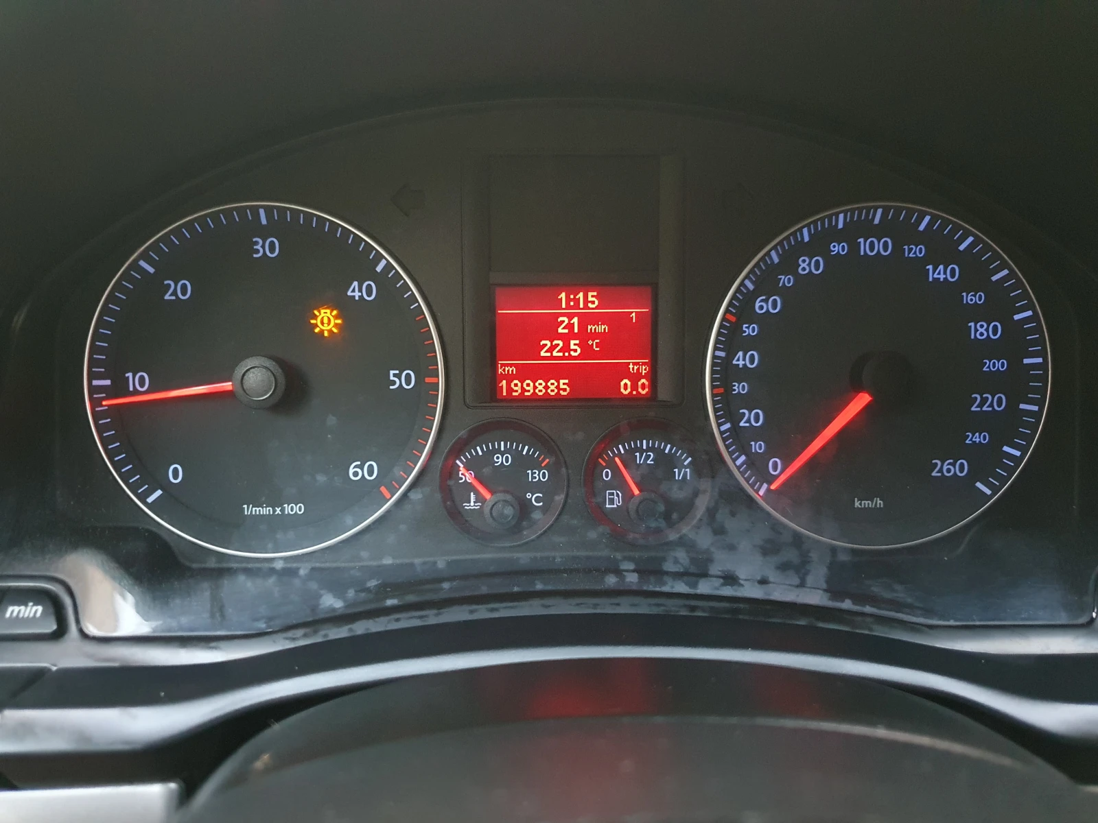 VW Golf 1.9TDI-105k.s., снимка 16 - Автомобили и джипове - 55270546
