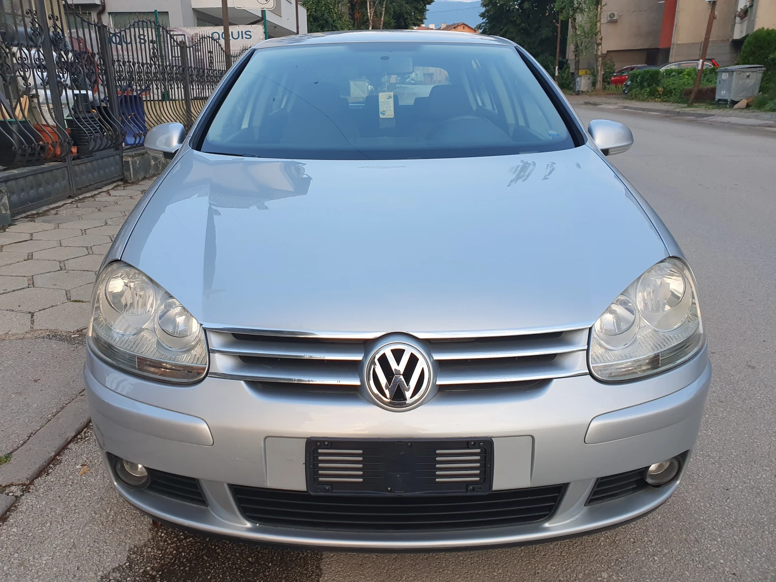 VW Golf 1.9TDI-105k.s., снимка 8 - Автомобили и джипове - 55270546