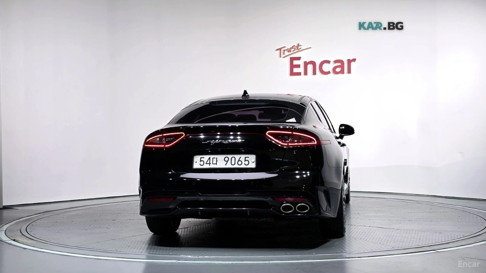 Kia Stinger 2.2 D* DREAM EDITION* MULTIMEDIA* ХЕДЪП* ОБДУХВ* , снимка 4 - Автомобили и джипове - 56155292