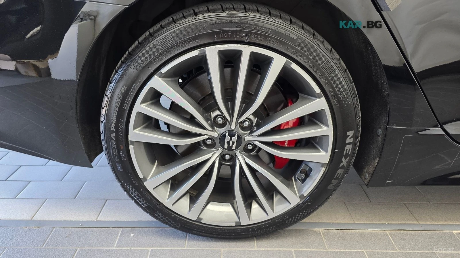 Kia Stinger 2.2 D* DREAM EDITION* MULTIMEDIA* ХЕДЪП* ОБДУХВ* , снимка 5 - Автомобили и джипове - 56155292
