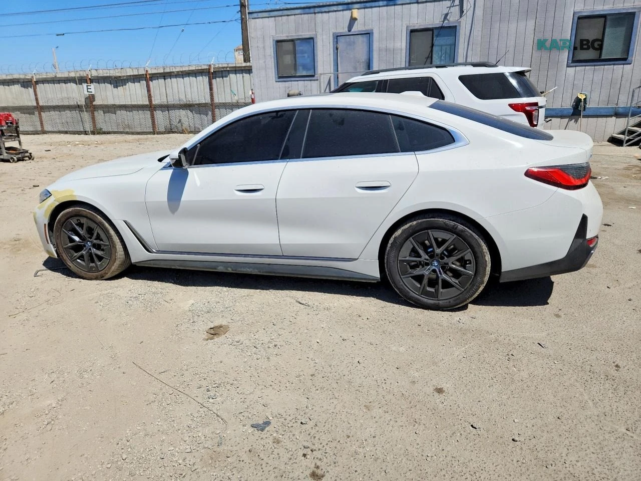BMW i4 EDRIVE-40* PODGREV* CAMERA* HI-FI* AMBIENT, снимка 6 - Автомобили и джипове - 56625946