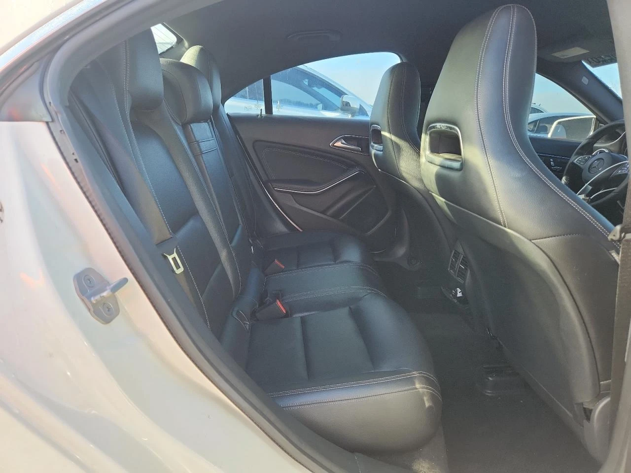 Mercedes-Benz CLA 250 2.0l 4, снимка 10 - Автомобили и джипове - 56724205