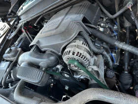 Chevrolet Suburban 1500 LT, снимка 8