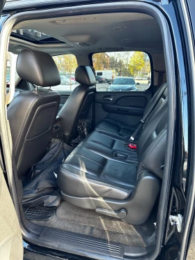 Chevrolet Suburban 1500 LT, снимка 7