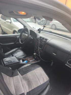 Mercedes-Benz ML 270, снимка 13