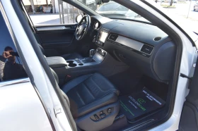 VW Touareg 3.0TDI* R-LINE* PANORAMA - 18500 € / 36182.85 лв. - 30864969 11