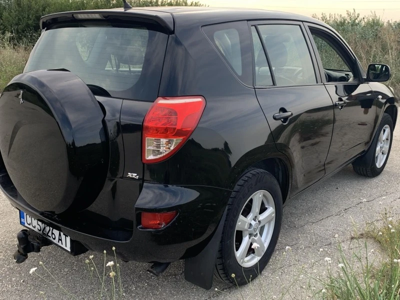 Toyota Rav4 SUV, снимка 3 - Автомобили и джипове - 46058852