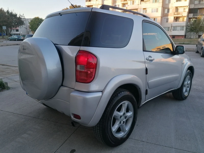 Toyota Rav4 2.0i 4x4, снимка 7 - Автомобили и джипове - 49042855