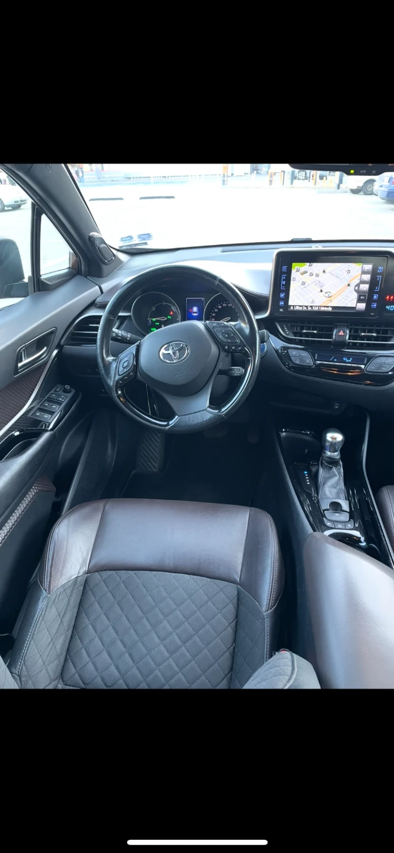 Toyota C-HR CLASSY Hibrid 1.8 ГАРАНЦИЯ ОТ TOYOTA(ОБСЛУЖЕН ), снимка 9 - Автомобили и джипове - 51416322