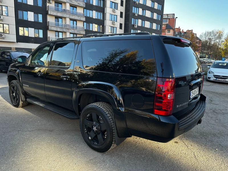 Chevrolet Suburban 1500 LT, снимка 4 - Автомобили и джипове - 48884964