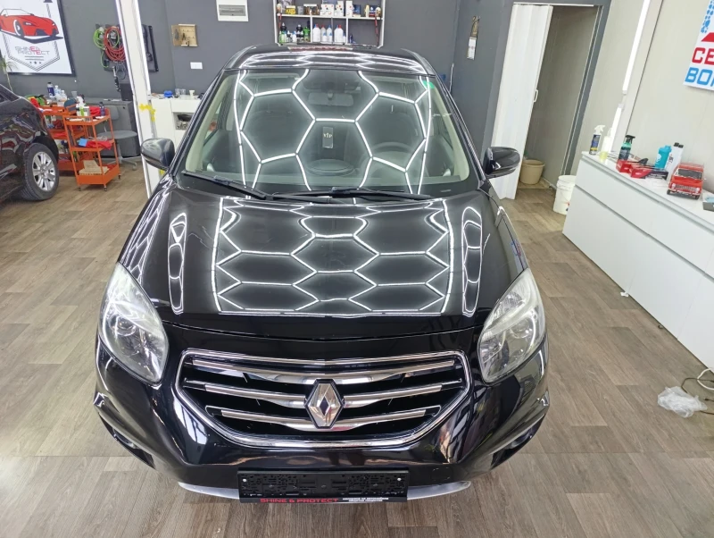 Renault Koleos 2.5i Швейцария, снимка 5 - Автомобили и джипове - 51222234