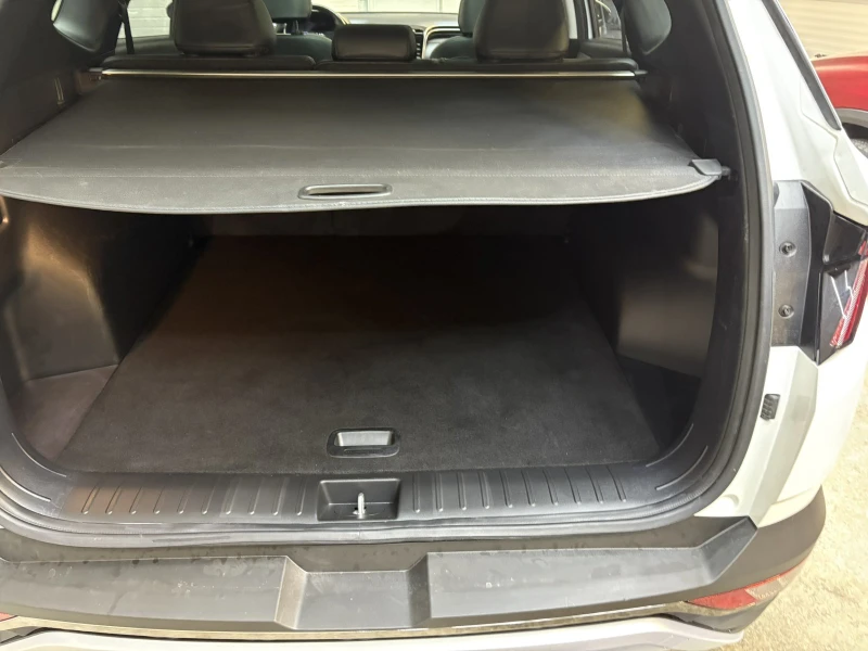 Hyundai Tucson 2.5 HTRAC 4x4, снимка 10 - Автомобили и джипове - 52512018