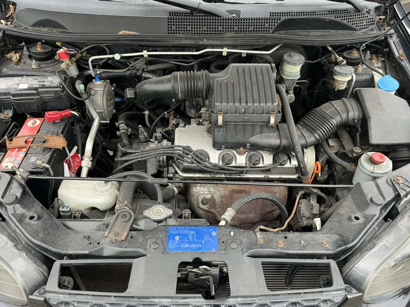 Honda Hr-v 1.6I 122кс 4X4 ГАЗОВ ИНЖЕКЦИОН КЛИМАТИК ОБСЛУЖЕНА, снимка 16 - Автомобили и джипове - 52643413