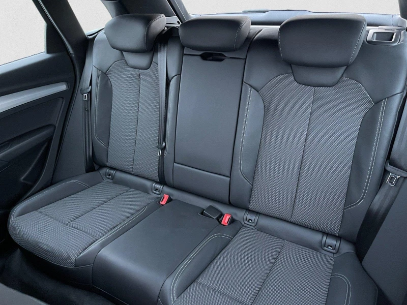 Audi Q5 2.0TDI* S-LINE* DISTR* CAM* MATRIX* CARPLAY* , снимка 11 - Автомобили и джипове - 52731113