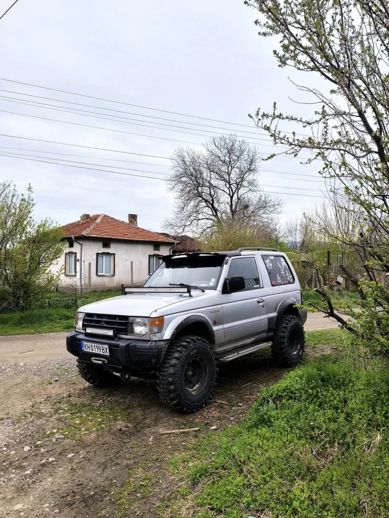 Mitsubishi Pajero, снимка 11 - Автомобили и джипове - 52802242
