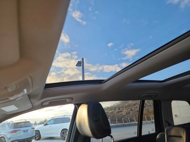 Mercedes-Benz GL 450 * CARFAX * БЕЗ ПЪРВОНАЧАЛНА ВНОСКА, снимка 11 - Автомобили и джипове - 52891255