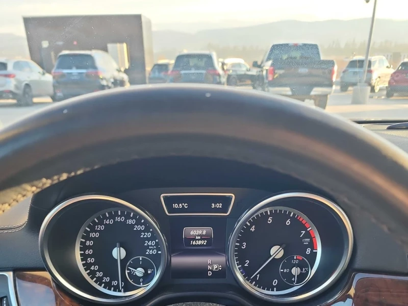 Mercedes-Benz GL 450 * CARFAX * БЕЗ ПЪРВОНАЧАЛНА ВНОСКА, снимка 8 - Автомобили и джипове - 52891255