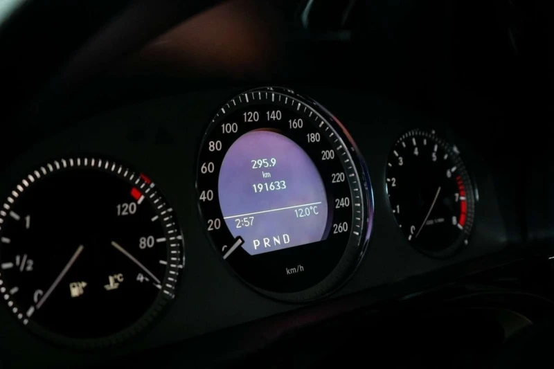 Mercedes-Benz GLK * GLK350 4 MATIC * CARFAX * ЦЕНА ДО БГ, снимка 13 - Автомобили и джипове - 53233483