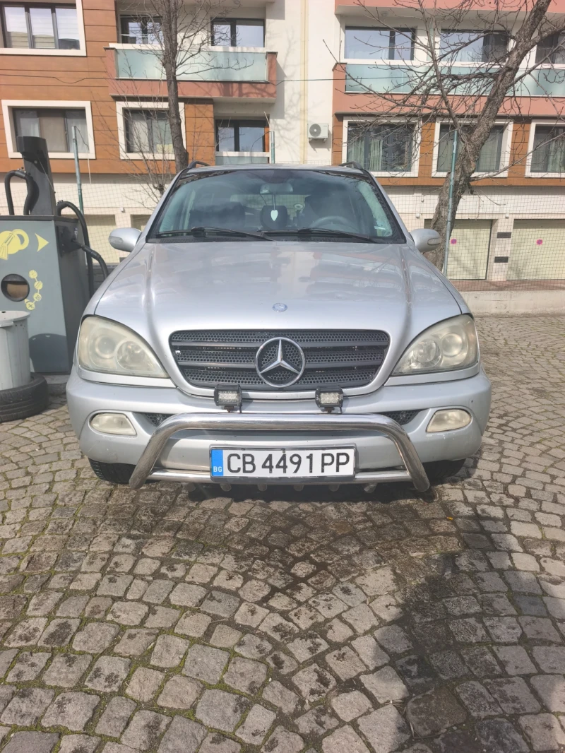 Mercedes-Benz ML 270, снимка 8 - Автомобили и джипове - 53478195