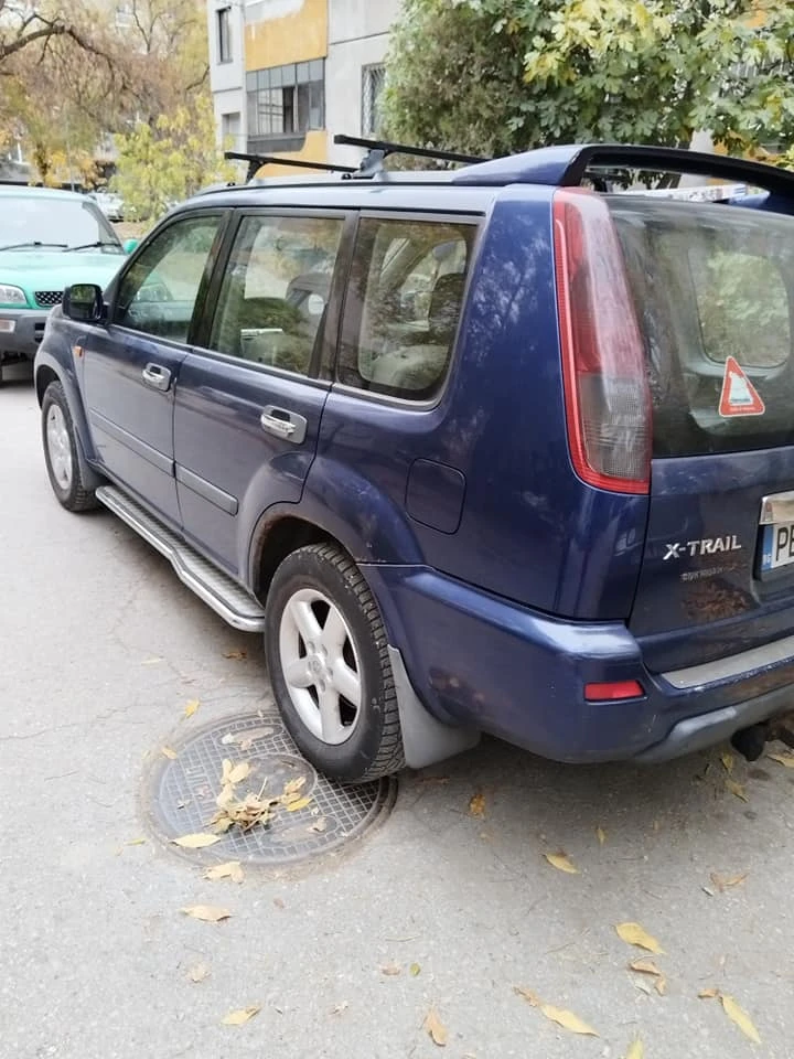 Nissan X-trail 2.2 DI/Релинги/Лети джанти 16, снимка 12 - Автомобили и джипове - 43316342