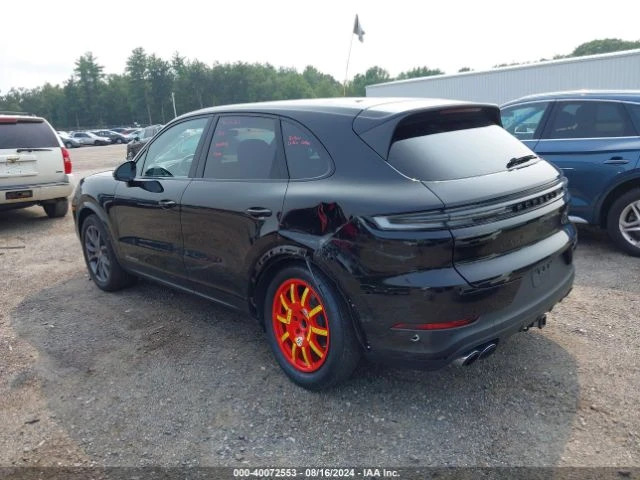 Porsche Cayenne  - изображение 3